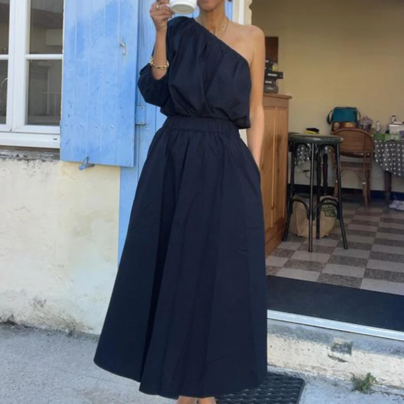 

Соблазнительное однотонное длинное платье с косым воротником, женское Повседневное платье в стиле Хай-стрит с карманами, 2024, модные темпераментные платья-пуловеры для поездок