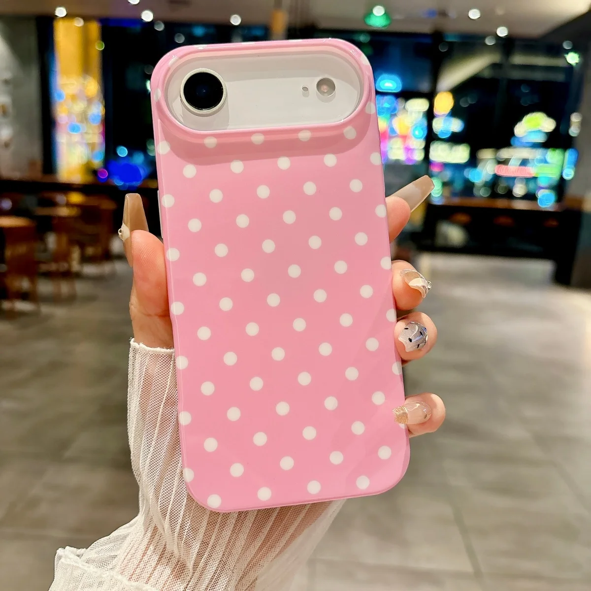 Retro Vintage Polka Dot Pattern Phone Bumper Case with Circular Wave Design