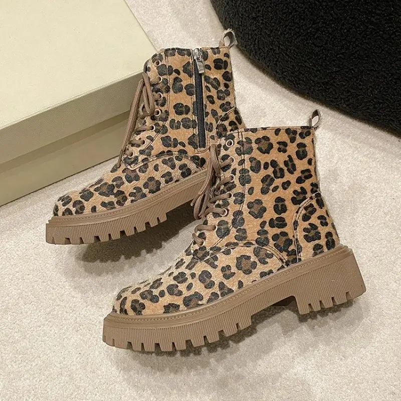 NEW Winter Boots Fur Ladies Snow Boots Real Sheepskin Wool Low-cut Warm Fur Shoes Man and Women Winter Short Fashion