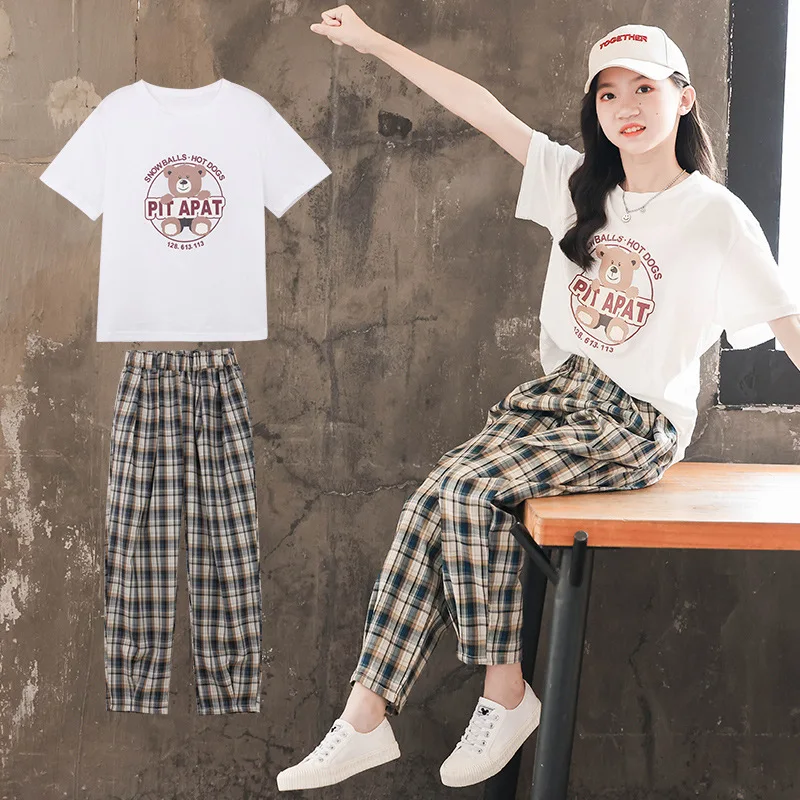 

Корейский Летний комплект для девочек ZOETOP, футболка с медведем и штаны в клетку, спортивный костюм для школьниц