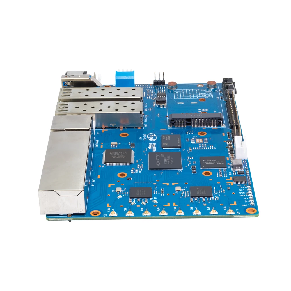 Banana Pi BPI-R3 Set MediaTek MT7986 2G DDR4 RAM 8G eMMC Flash 5 GbE Network Port SFP 2.5GbE Openwrt Linux Smart Router