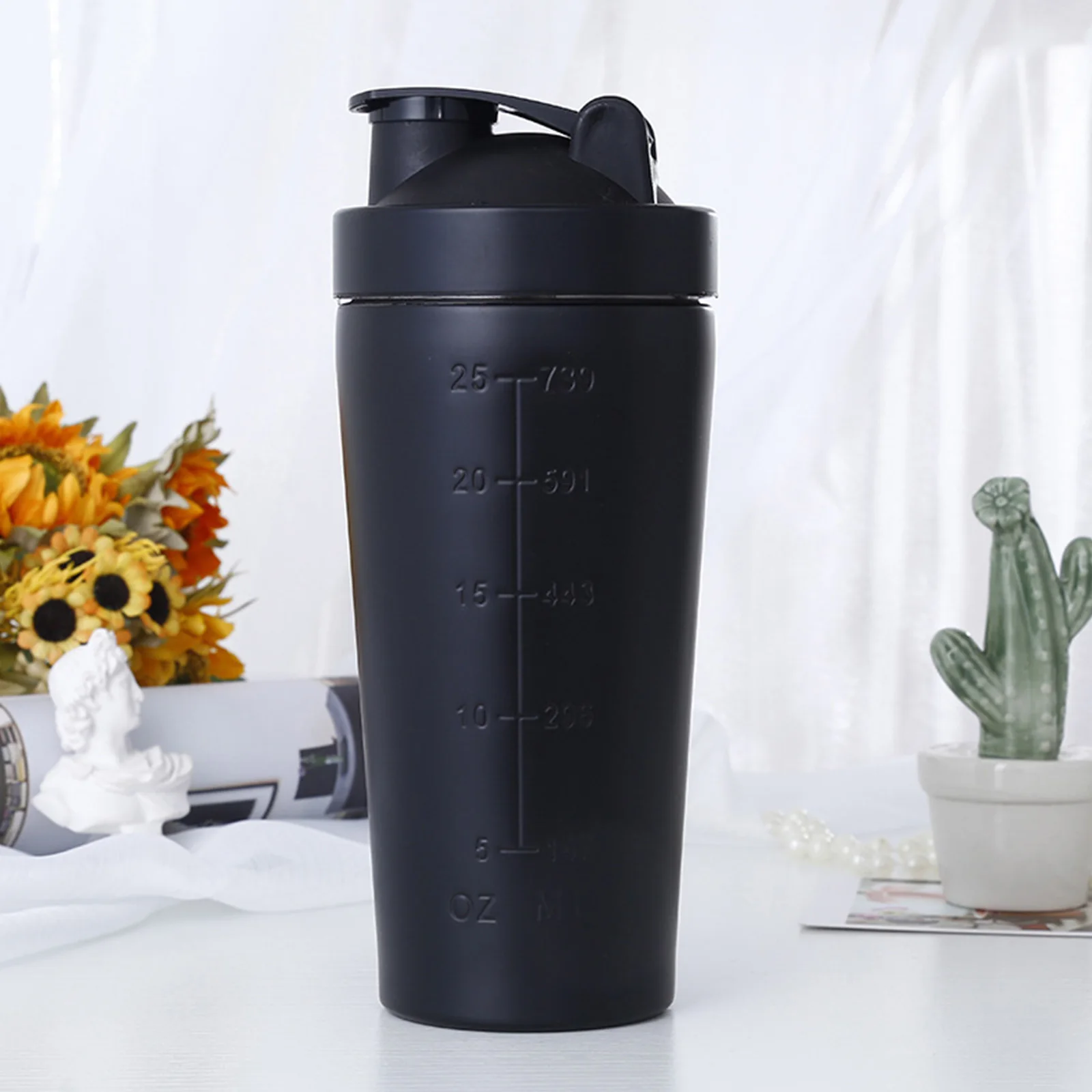 Blender Bottle Shaker Mixer Cup Reusable Silicone Straw - Black