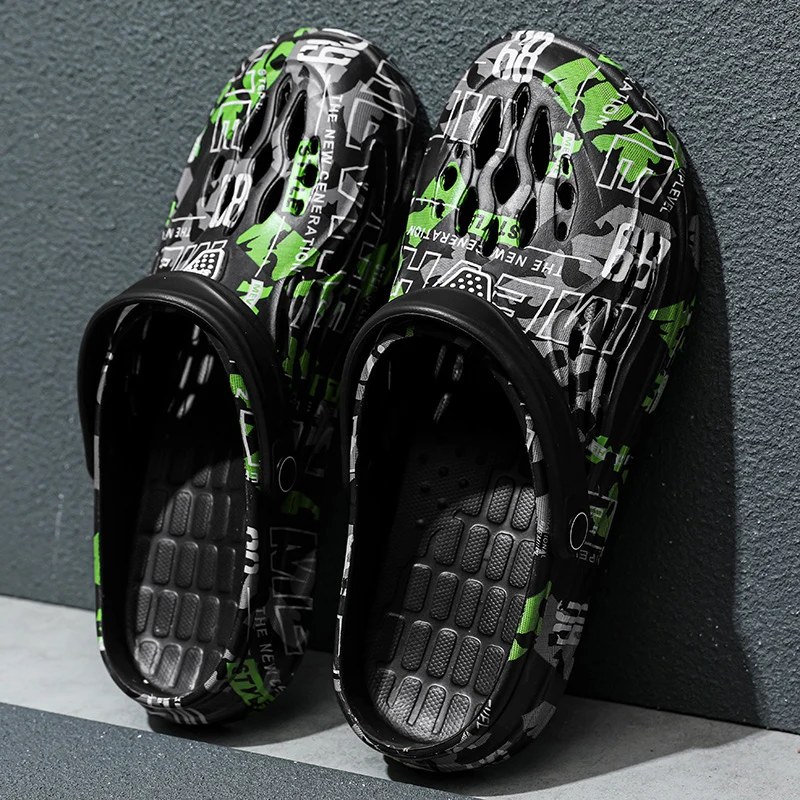 Men's Slippers Outdoor Sandals Beach Clogs Comfortable Soft Slides Indoor Water Shoes Men Outdoor Sandals Big Size 46 47 48 49 5