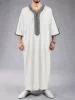Traditional Middle Eastern Muslim Ethnic Style Men's Robe Eid al Fitr Clothing Round Neck Embroidered Men's Robe