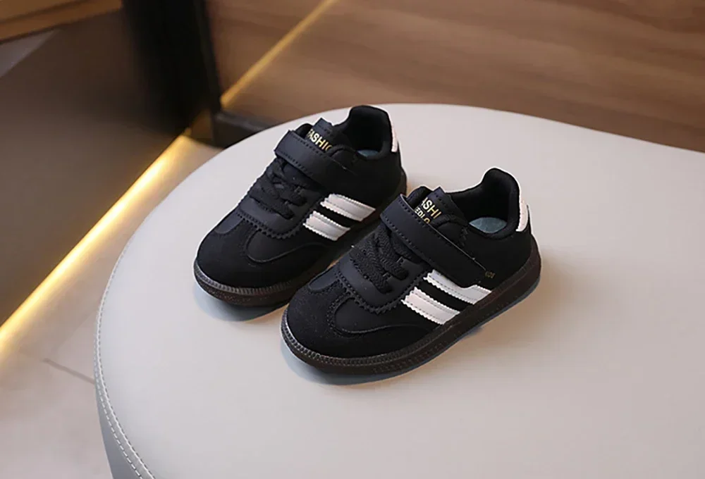 Kids Barefoot Walking Shoes - Fashion Sneakers for Boys  Girls Wide Toe Tennis Flats