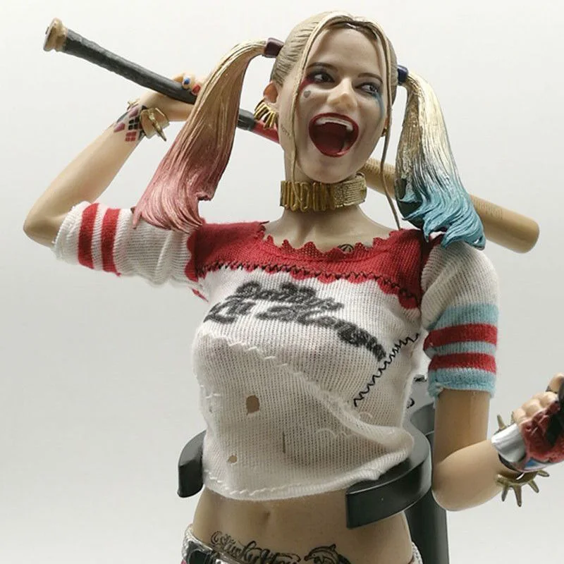 クレイジートイズコーショーツハーレークインアクションフィギュア