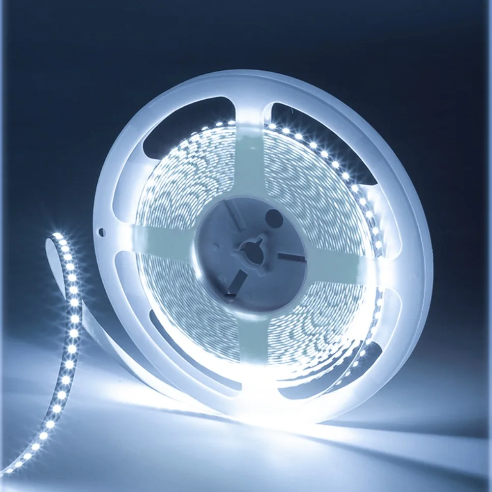 รูปสินค้า แถบไฟ LED ยืดหยุ่น 240 LEDs แสงขาว 6000K สำหรับตกแต่งบ้าน