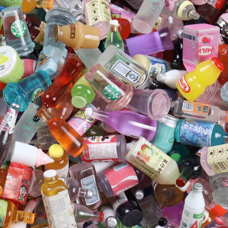 20Pcs/Set Resin Cute Dollhouse Mini Simulation Wine Whiskey Miniature Milk Drink Bottles Pretend Play Toys Random 5