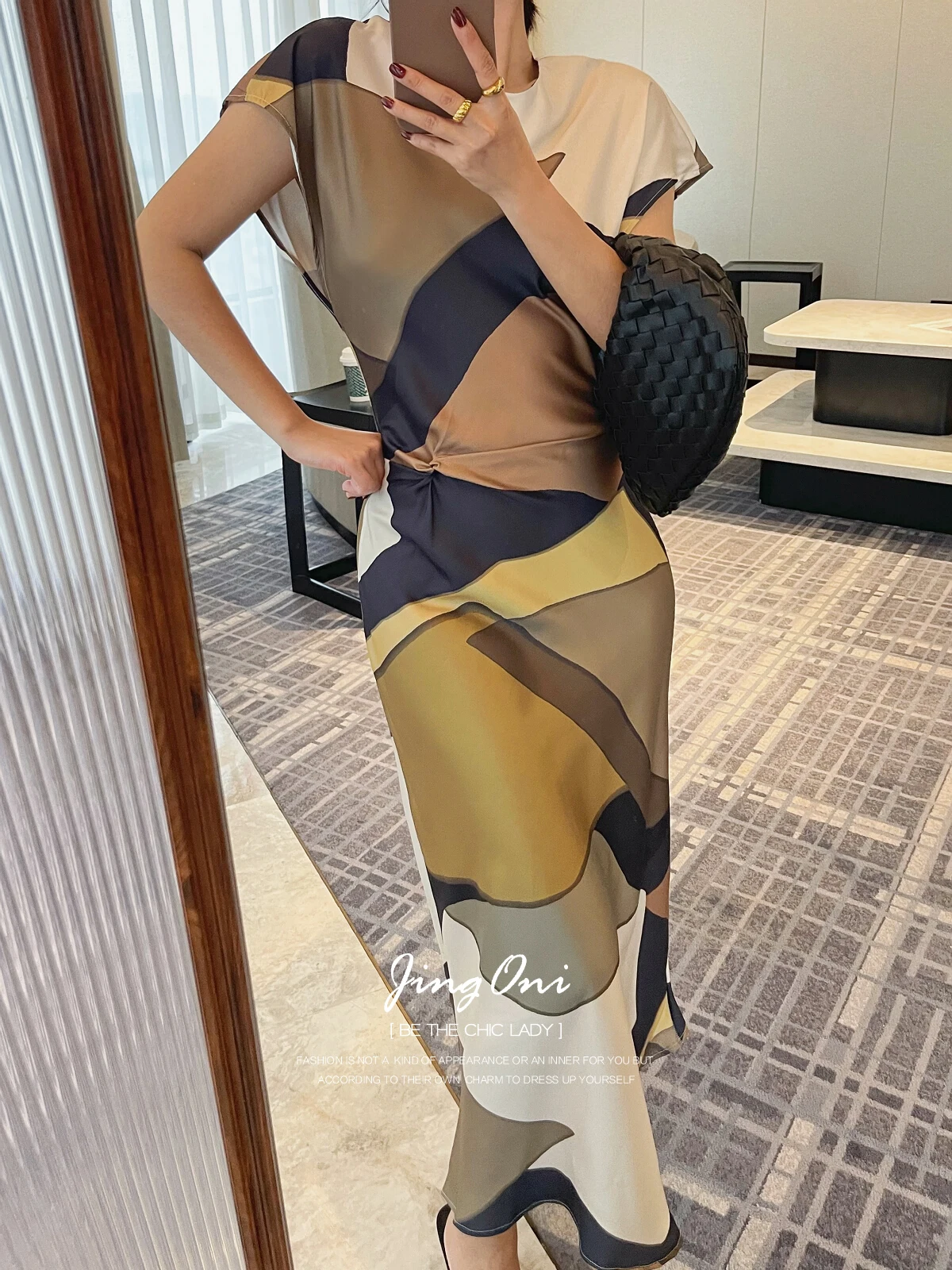 

Длинные атласные платья в клетку Y2k 2024, женская одежда, летняя модная винтажная элегантная женская одежда в Корейском стиле, роскошная пикантная пляжная одежда в обтяжку, Новинка