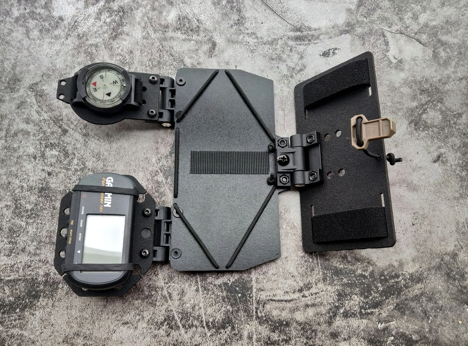 K-Platte / Kohlefaser Jagd Taktische Weste Navigation GPS Plattform Taktische Telefonhalterplatte – Detail 8