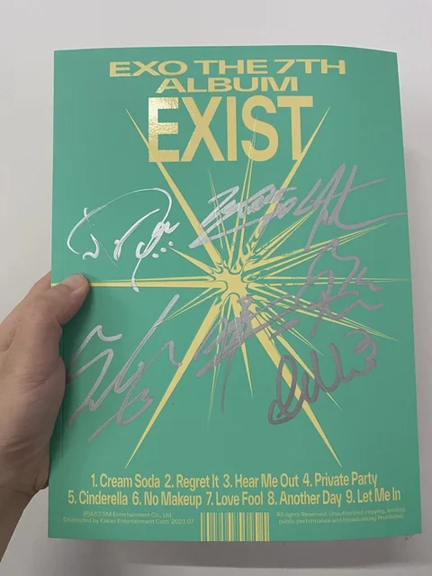 EXO 直筆サイン入りアルバム EXO 直筆サイン入りアルバム