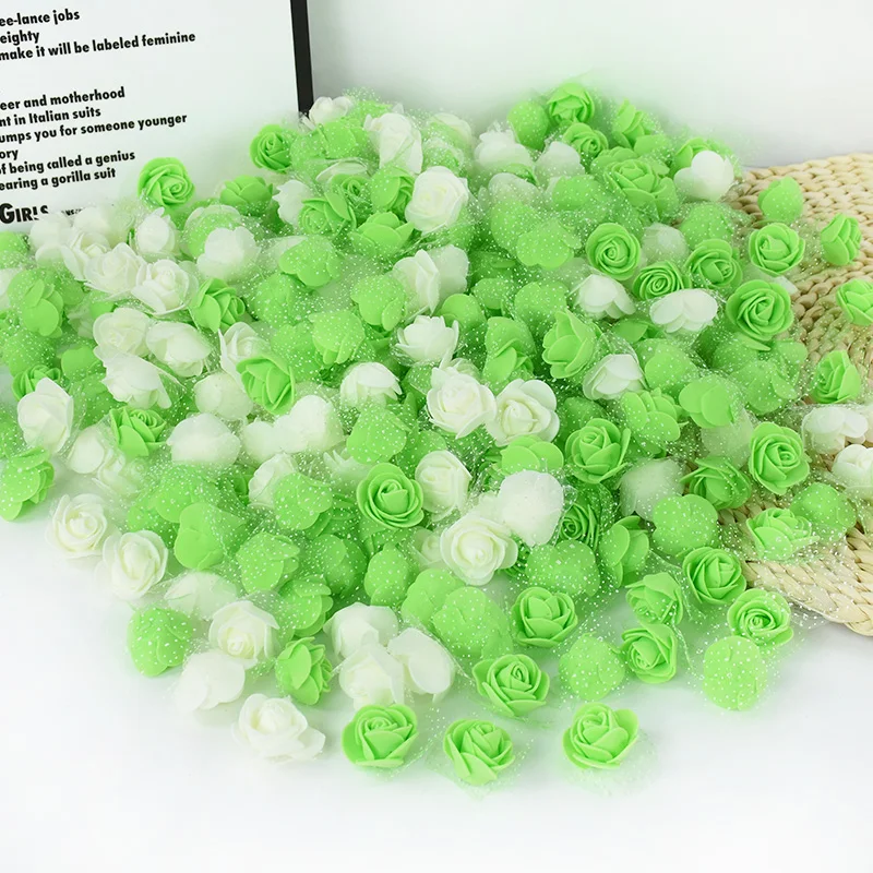 50/100 Stück Mini künstliche Rosenköpfe Schaumbär DIY Handwerk Rosenblume mit Tüll Kranz Dekor Hochzeit Geburtstag Party Geschenkzubehör – Detail 10