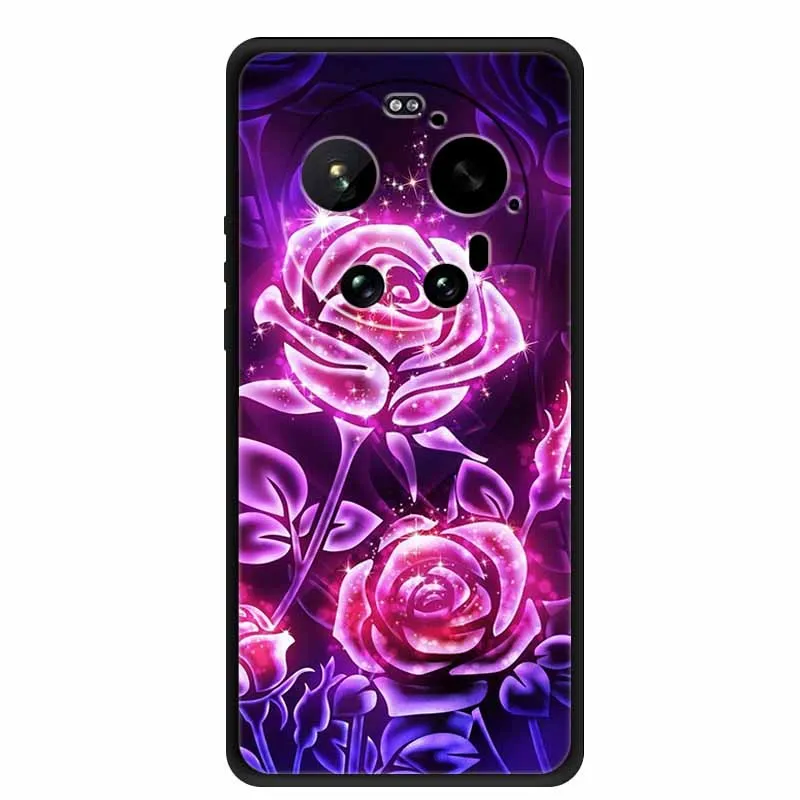Luxury Soft Silicone Protective Cover with Sci-Fi Style