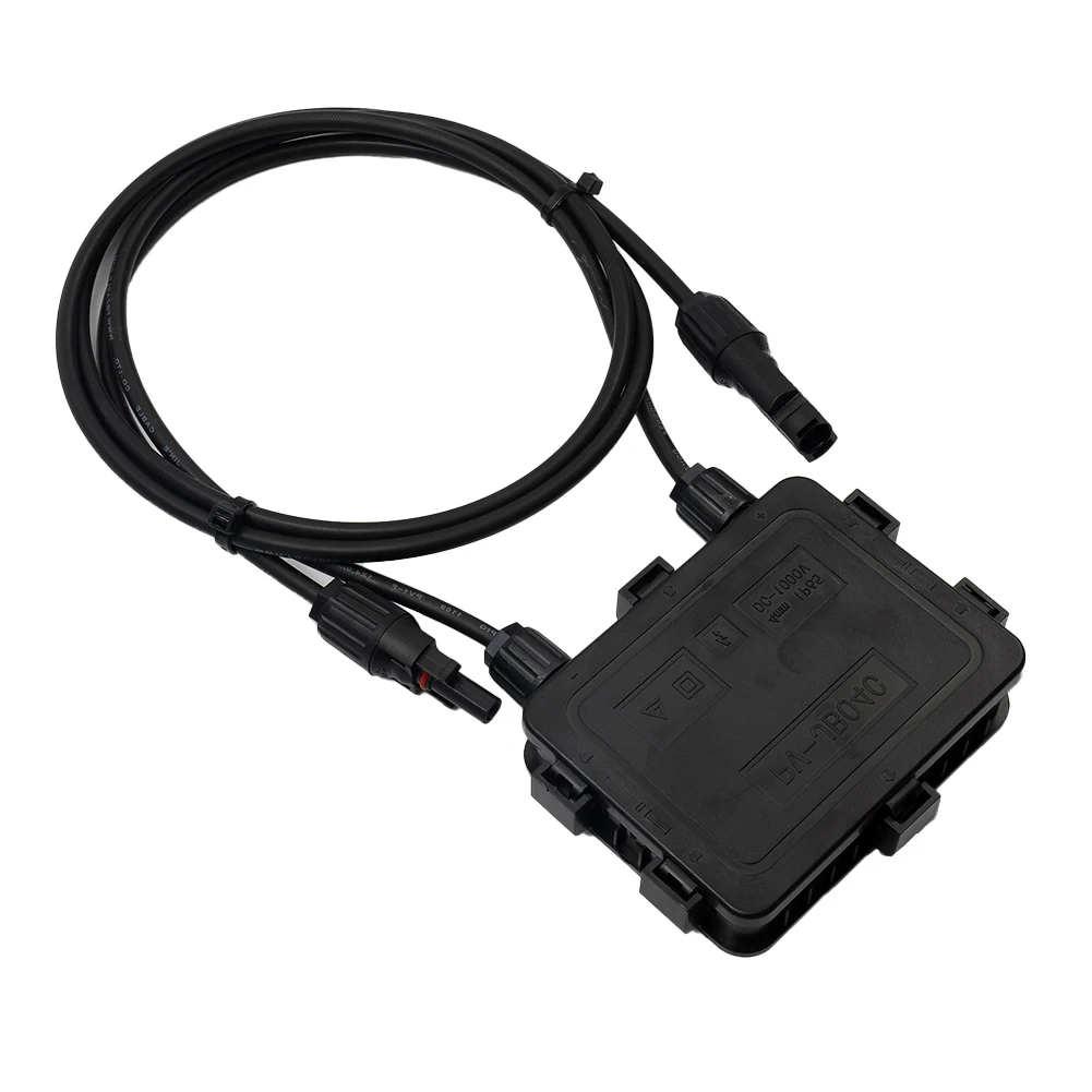 

Waterproof IP67 Solar Panel Junction Box With Cable 180W-300W PV Solar System 12AWG Wire Diameter Anti-islanding Protection