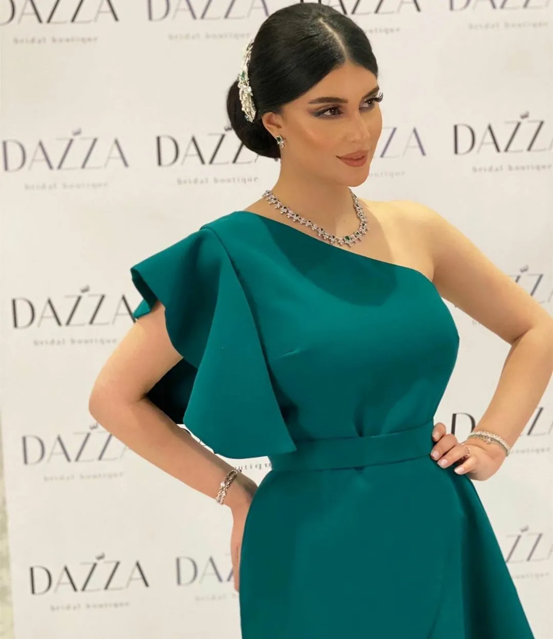 

Classic Long One Shoulder Crepe Evening Dresses فساتين السهرة Sheath Green Split Sweep Train Prom Dress Robe de soirée for Women