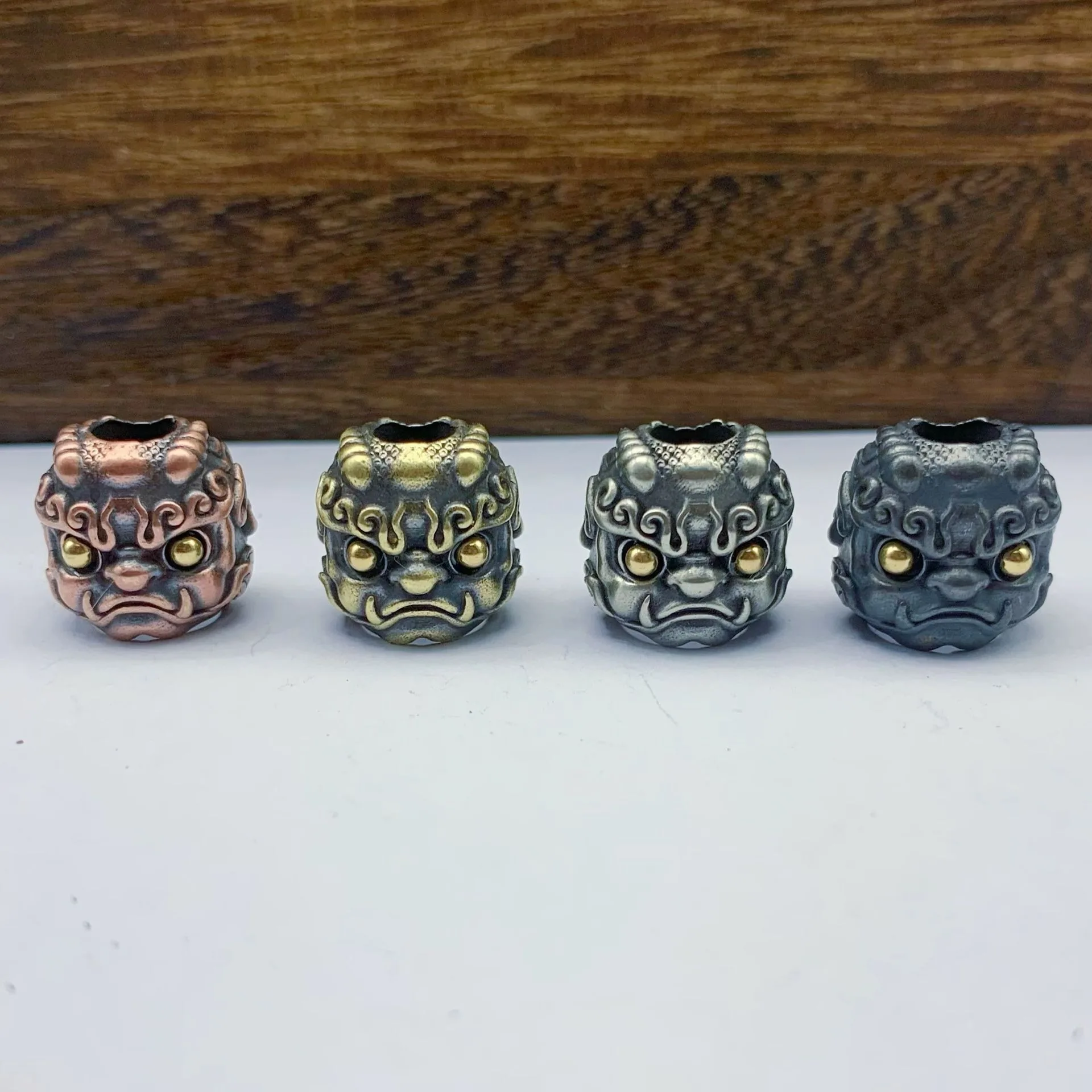 brave troops Brass Knife Beads Outdoor EDC Umbrella Rope Pendants DIY Paracord Bracelets Accessories Lanyard Hangings