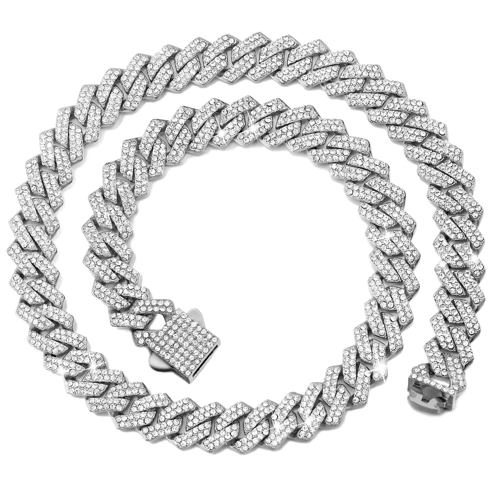 Collier Chaîne Argenté 46 Cm Avec Pendentif Lettre P Strass - Neuf Sans Emballage