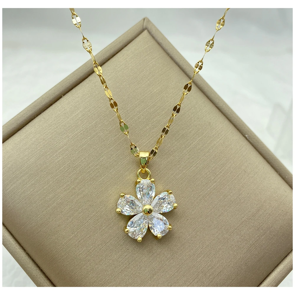 Buy PRAAVY The Magical Flower Necklace In Silver | Shoppers Stop
