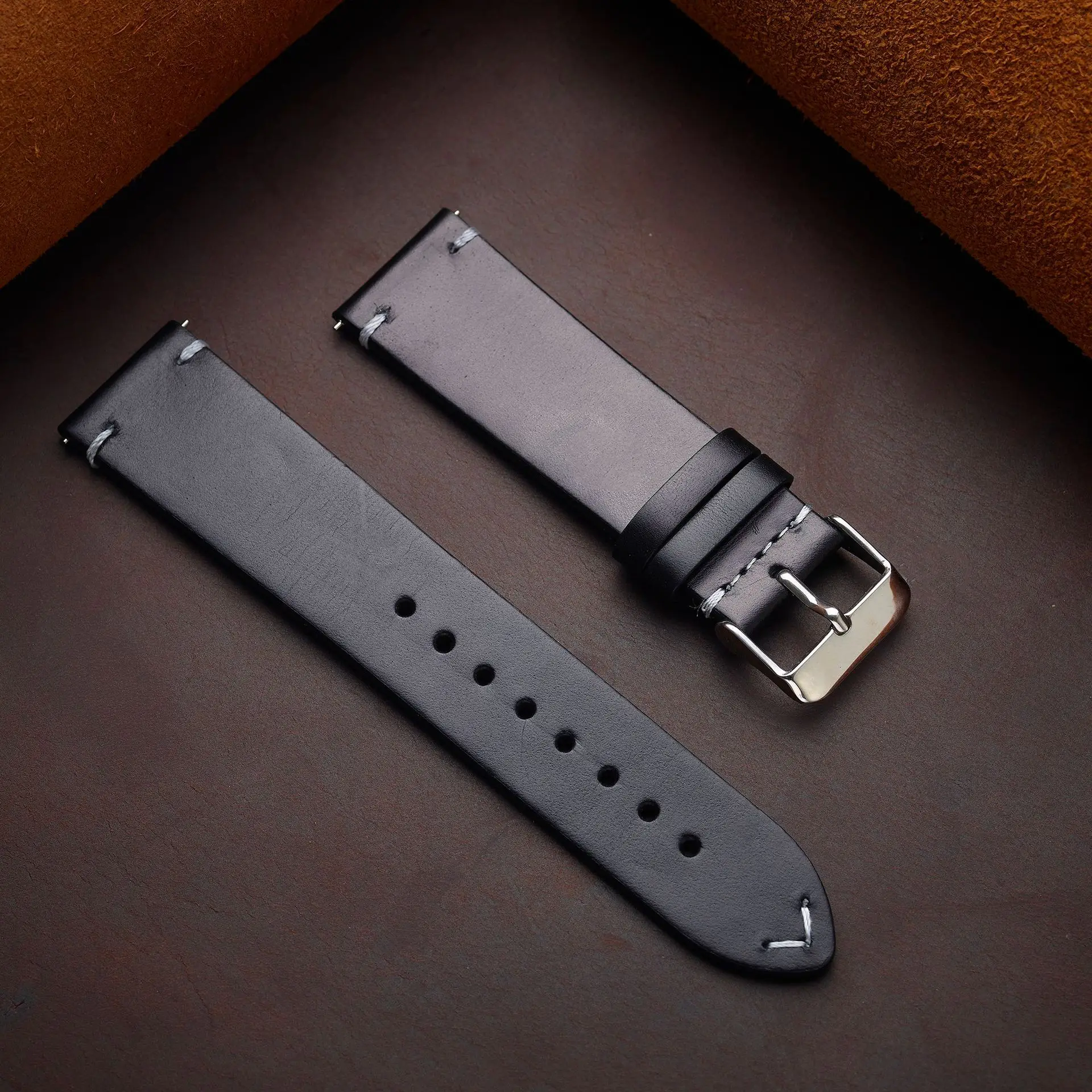 Handmade Retro Oil Wax Leather Calfskin Watch Strap - Quick Release Women's Band Accessories
