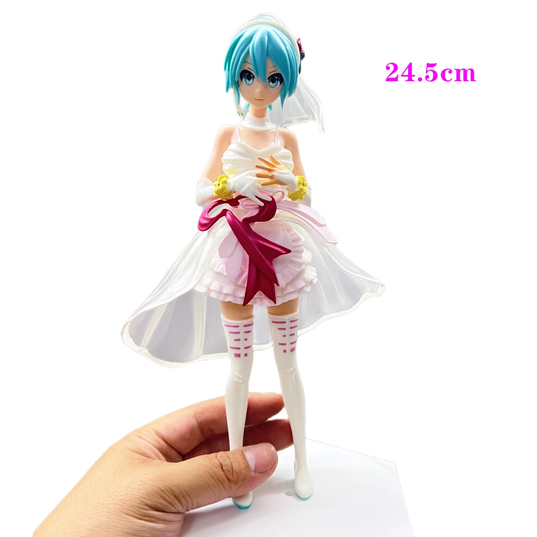 Hatsune Miku Wedding Figure 4