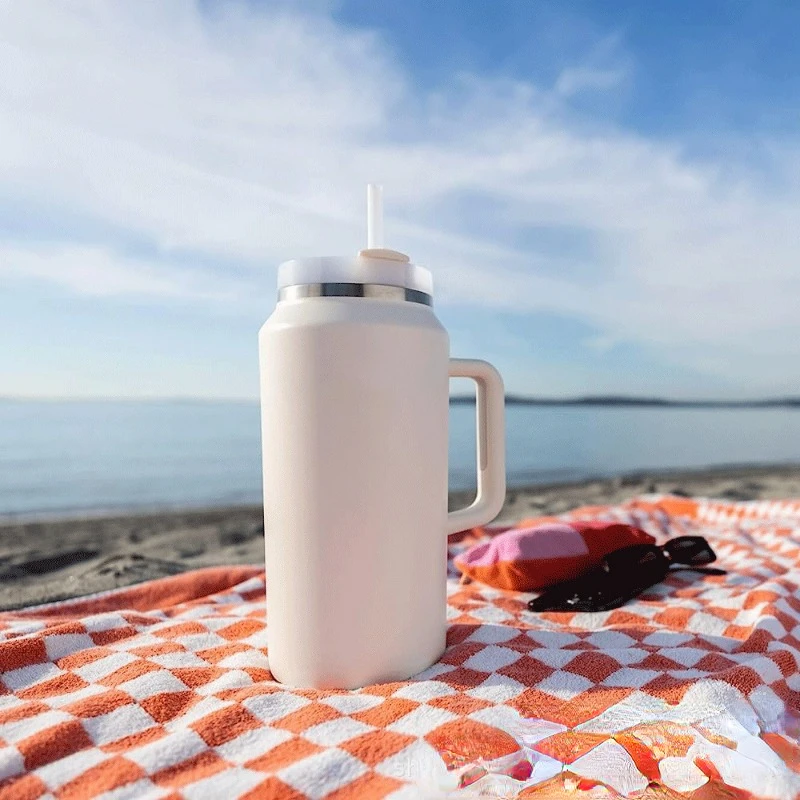 휴대용 대용량 스테인레스 스틸 보온 보온 머그잔, 64oz 핸들 컵, 단열 컵, 차가운 자동차 컵, 커피 머그잔