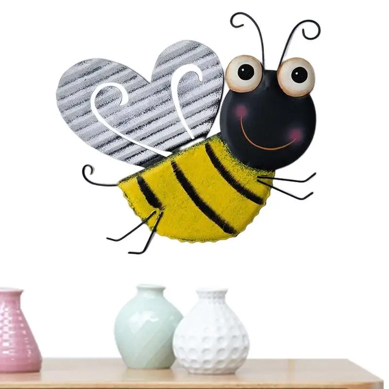 

Decorative Metal Bumble Bee Sculpture Backyard Garden Metal Wall Art Ornament