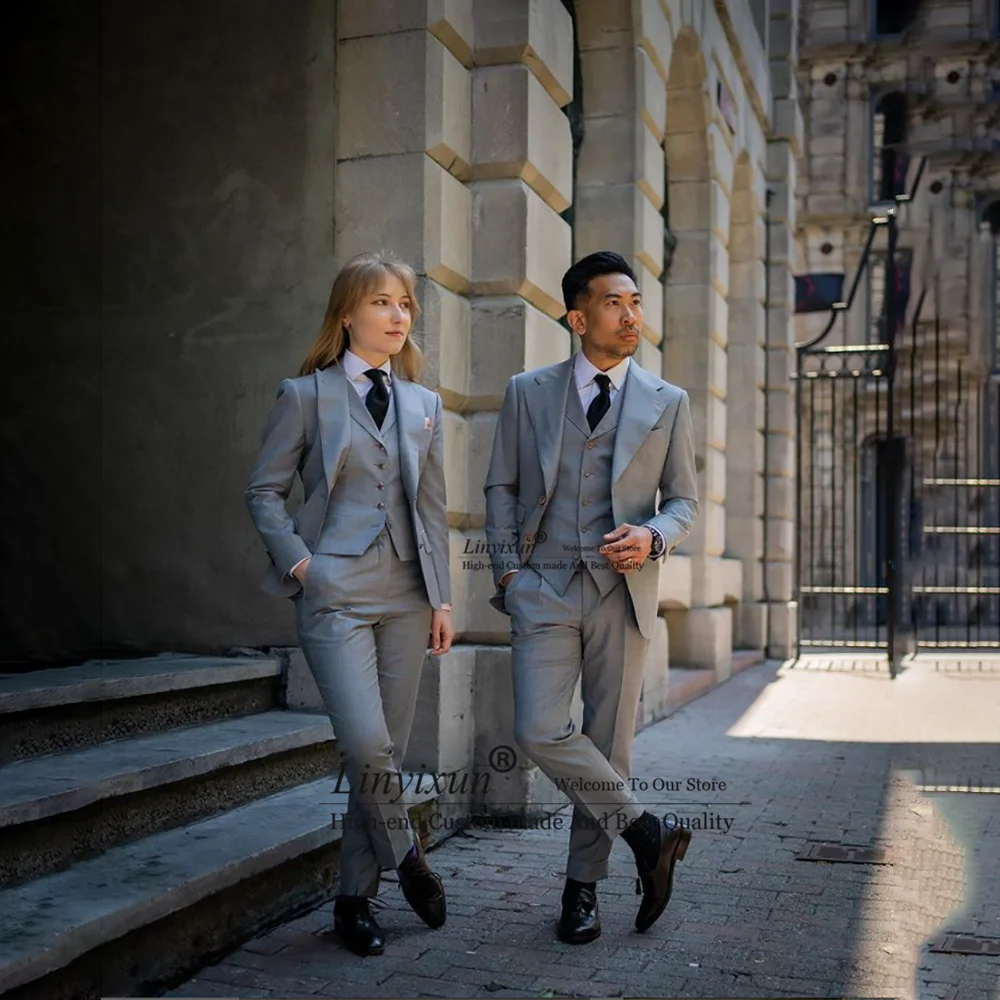 

Fashion Grey Daily Suits For Men 3 Piece Set Slim Fit Business Blazer Wedding Groom Tuxedo Prom Costume Homme Jacket Vest Pants