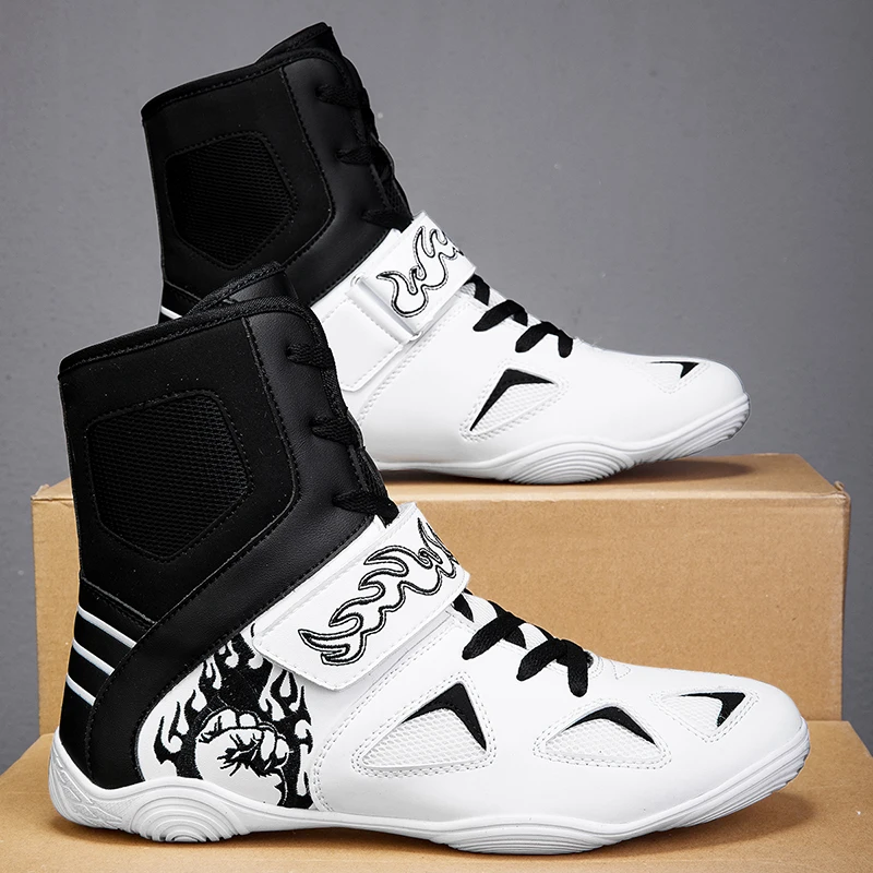 Men's and Women's Comfortable Wrestling Shoes Competition Wear-resistant Sports Shoes Lightweight Non-slip Boxing