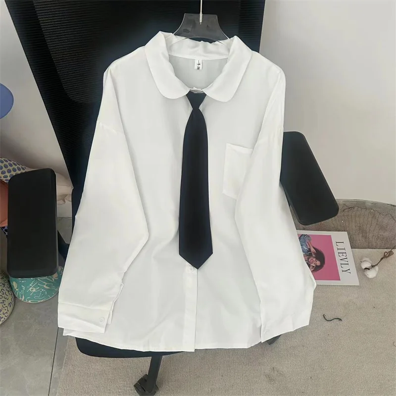 Рисунок 3 - Женская блузка EBAIHUI в стиле преппи на весну и осень