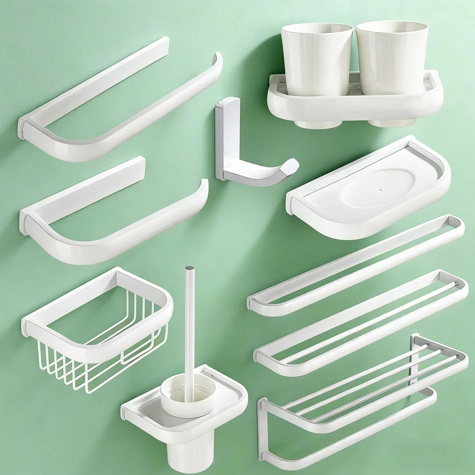 ชุดอุปกรณ์ห้องน้ำสีขาว ชั้นวางผ้าขนหนูคู่ ที่วางสบู่ ที่วางแปรงขัดห้องน้ำ ที่แขวนกระดาษชำระ ที่แขวนเสื้อคลุมอาบน้ำ อุปกรณ์ห้องน้ำ 1