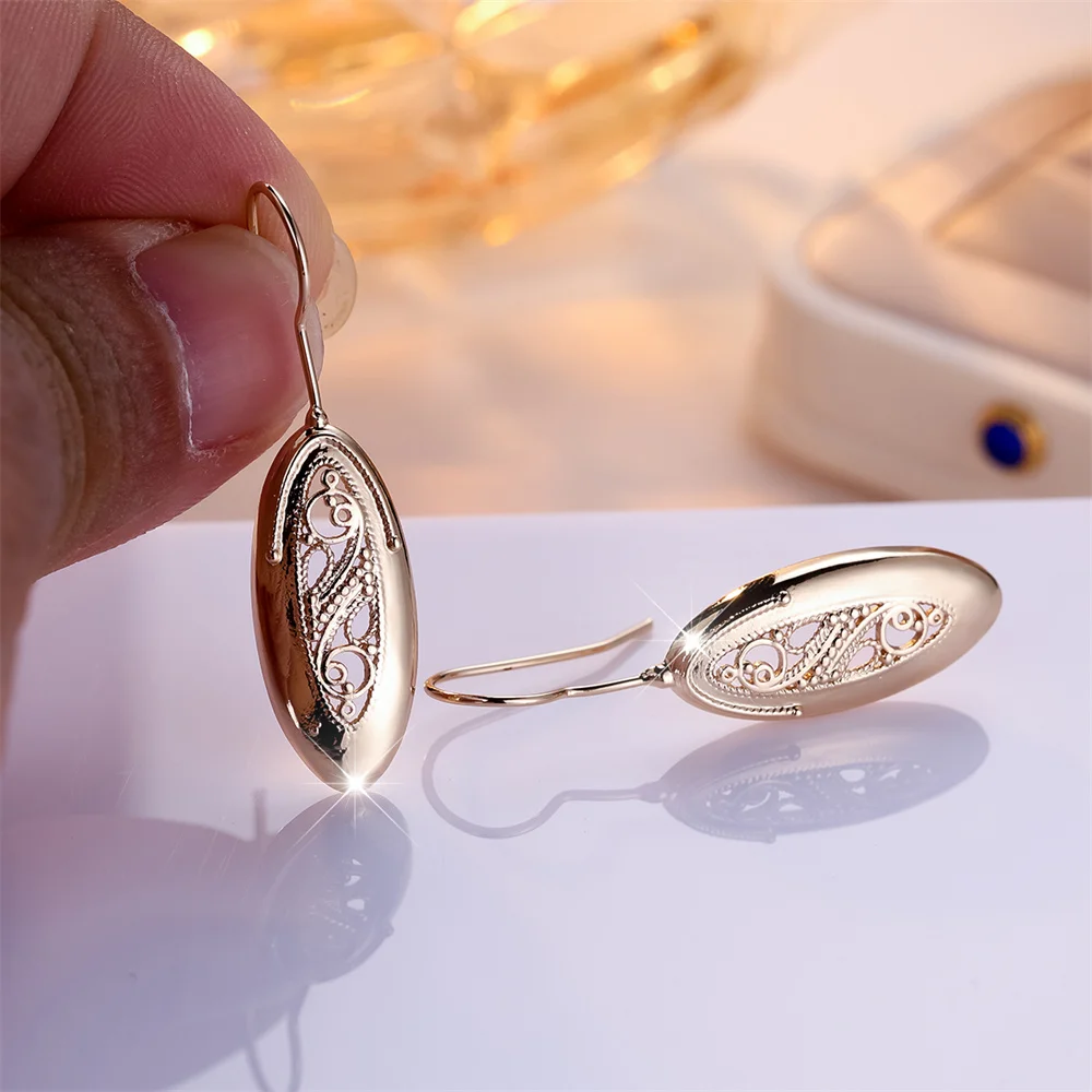 Antique Metal Hollow Flower Pattern Oval Drop Earrings For Women Vintage Gold Color Dangle Earrings Bridal Wedding Jewelry Gifts