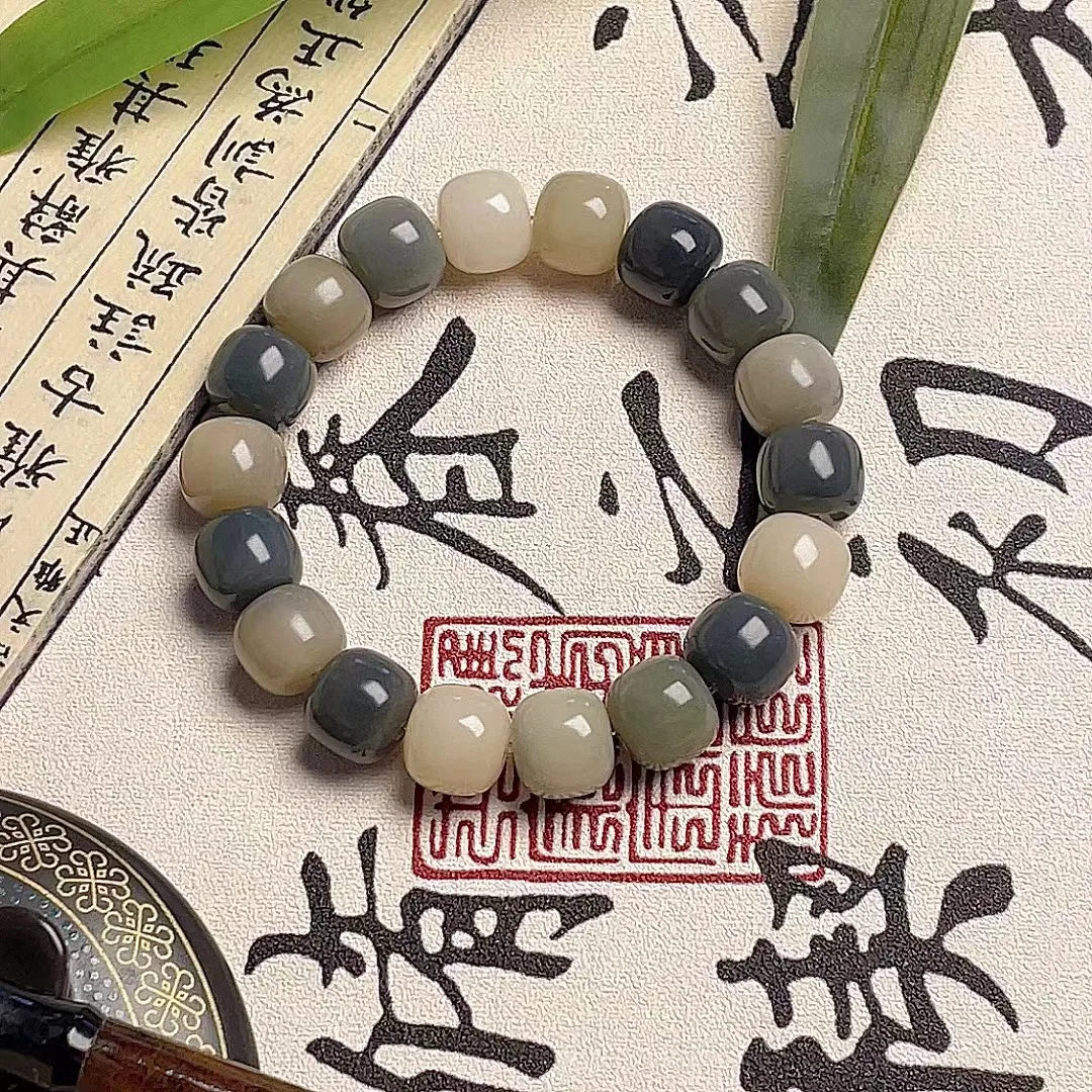 

Blue Mist Banana Bodhi Hand String Female Finger Wrapping Soft Student Wen Play Bodhi Root Bodhi Zi Male Plate Play Bracelet