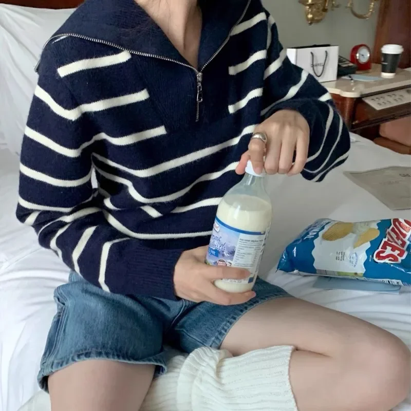 Fashion New Autumn and Winter Striped Zipper Turn Down Collar Women's Long Sleeve Sweater Elegant Casual Straight Knitwear Top