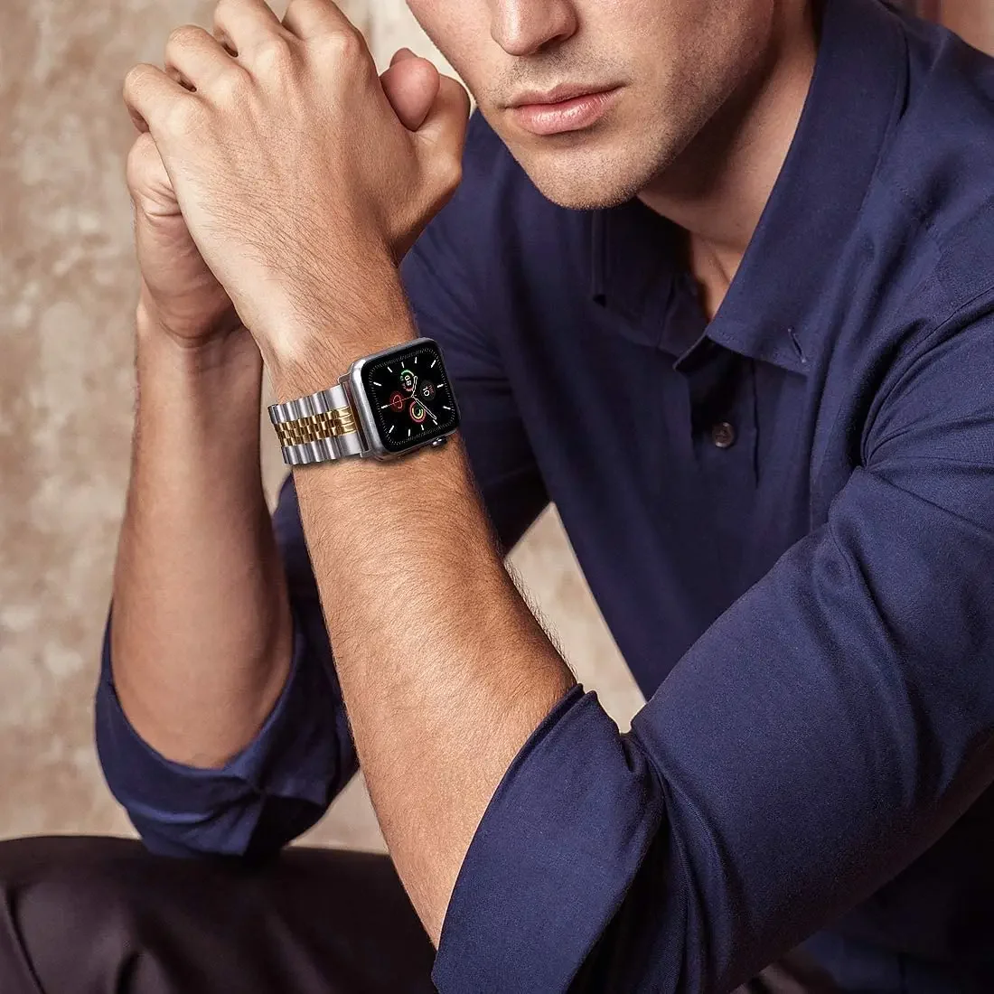 Premium Steel Strap for Apple Watch - Elegant Metal Replacement Bracelet