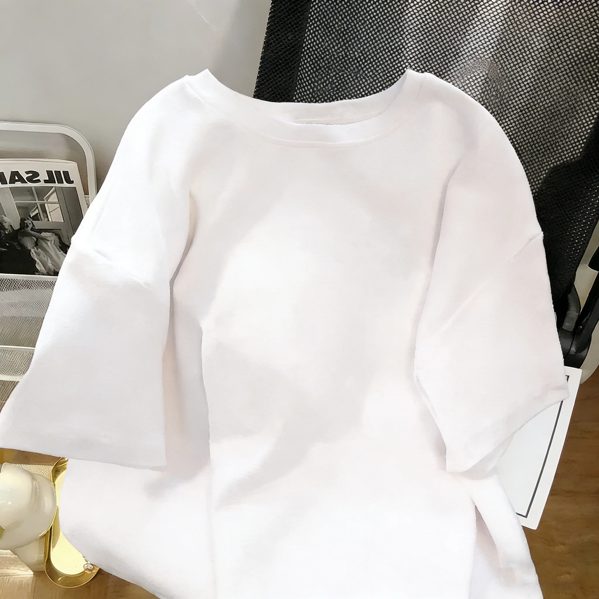Lässige, alltägliche Sommer-T-Shirts für Herren mit kurzen Ärmeln, einfarbig, schlicht, modisch, passend zu allen Outfits, aus atmungsaktiver Baumwolle, mehrfarbig. – Detail 10