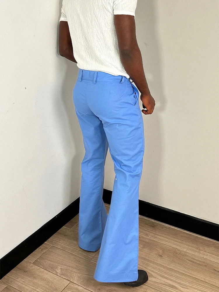 Pantalones acampanados ajustados con parte inferior acampanada