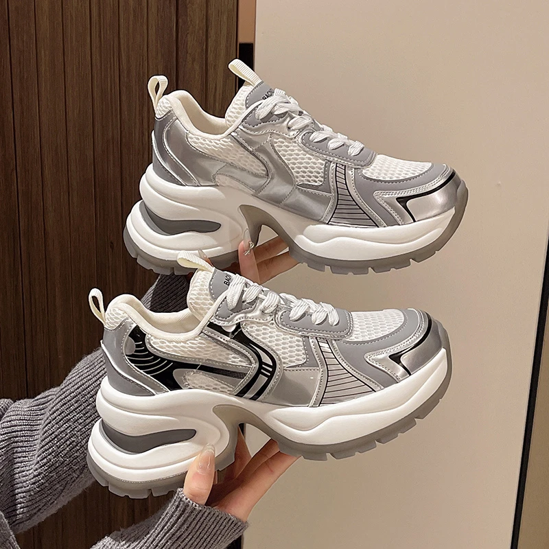 Schuh Coole Damen Sneaker 2021 Sneaker Trends Beliebteste Sneaker