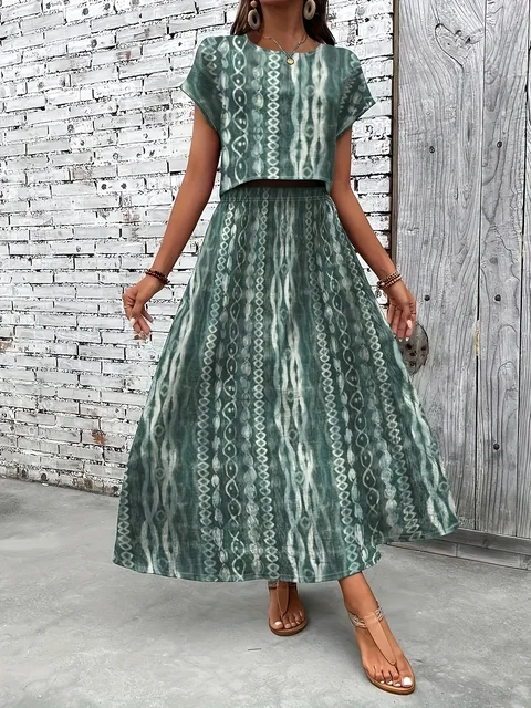 Plus Size Women's Dark Green Tie-Dye Pattern Crop Top & Maxi Skirt 2-Piece Set - Boho Casual Vacation/Daily Style (0XL-4XL)