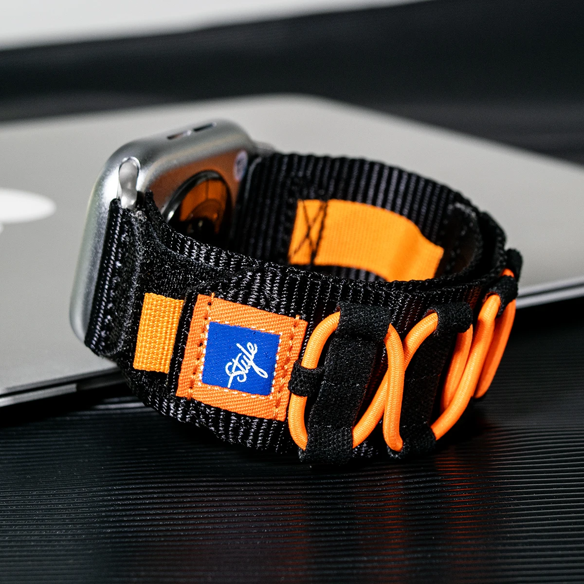 Tactical Nylon Sports Wrist Strap for Smartwatch - Durable Bracelet Design