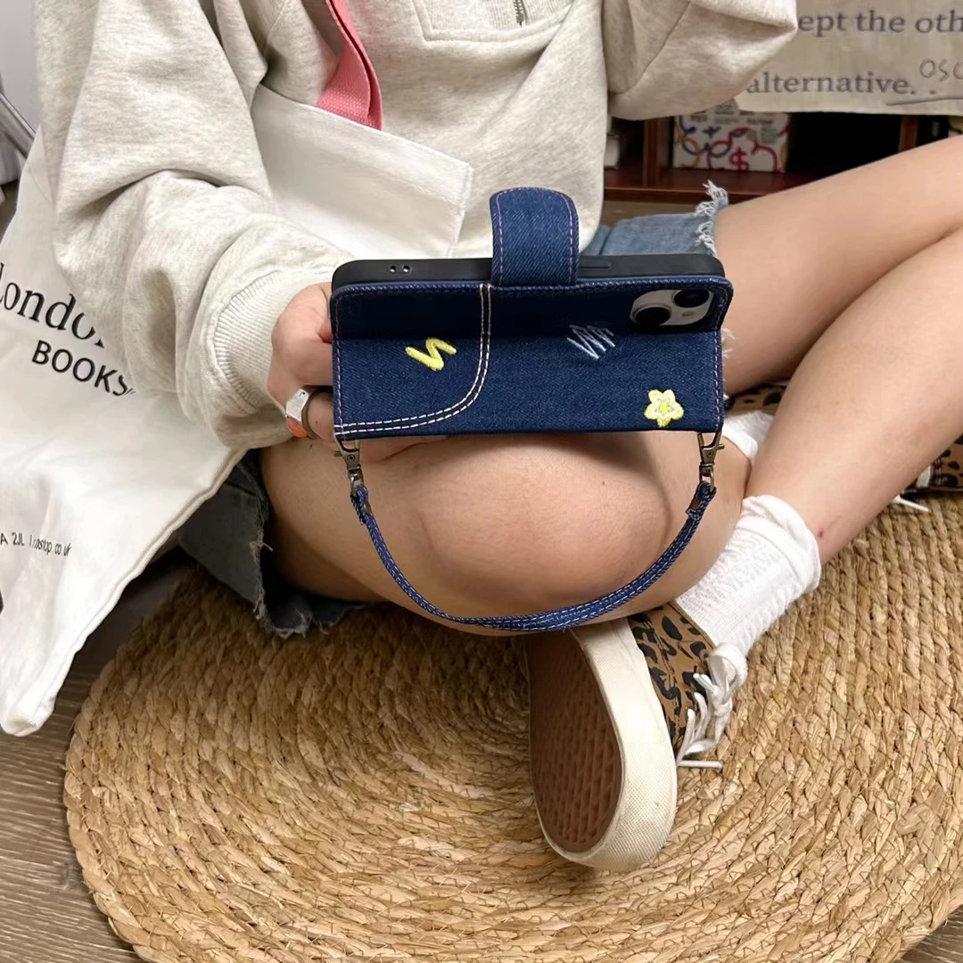 Fashion Denim Jeans Flip Case For iPhone 15 14 Pro Max 13 12 Embroidery Bling Diamond Love Heart Card Slots Pocket Wallet Strap