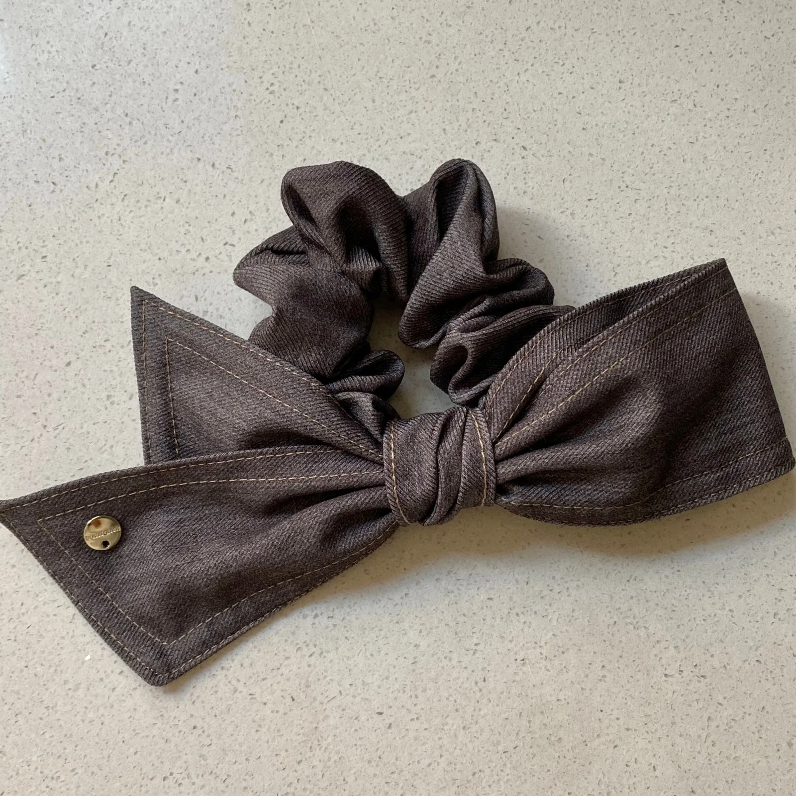 1PC Denim Bow Scrunchies Set, Blue & Brown Casual Hair Ties, Y2K Style Elastic Hair Bands For Women, Stylish Button Decor Hair