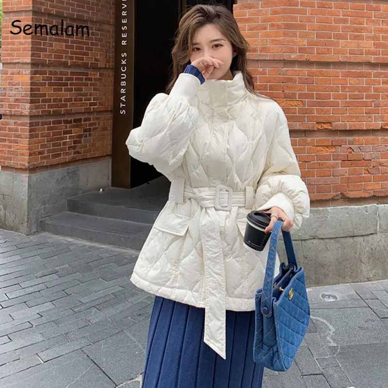 

Winter Stand Collar Parkas Women Fashion Tie Waist Short Coats Women Elegant Solid Puffer Jacket With Blet Female Ladies Outwear