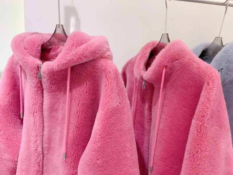 Winter Autumn New Granular Women's Sheepskin Jacket Coat Women Thick Warm Shearing Real Fur Hooded Wool Fur Coat Real Fur