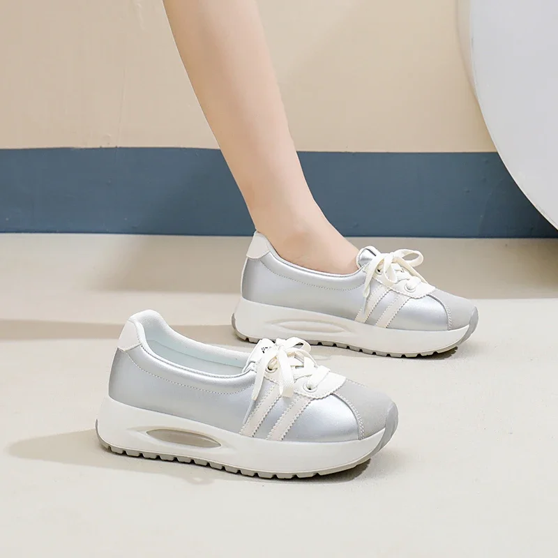 Women's Shoes 2024 Lace-up Women's Vulcanize Shoes Fashion Color Matching Ladies Casual Shoes New Round Head Classic Sneakers 3