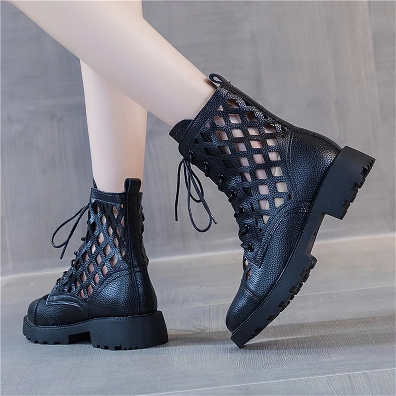 

Summer Hot Cowhide Hollow Hole Hole Cool Boots Women Candy Colours Motorcycle Boot Flat Lace Up Punk Boots Breathable