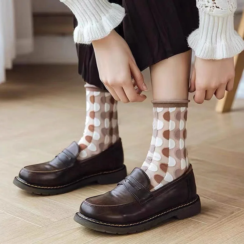

2023 Summer Women Socks Retro Cotton Jacquard Ultrathin Transparent Glass Silk Sock Harajuku Girls Crystal Silk Short Socks