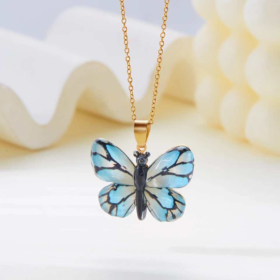 Shiny Double Butterfly Necklace For Girls Exquisite Double Clavicle Chain Necklace For Women Gifts Crystal Elegant Design Fashion Exquisite Holiday Gifts For Party Banquets