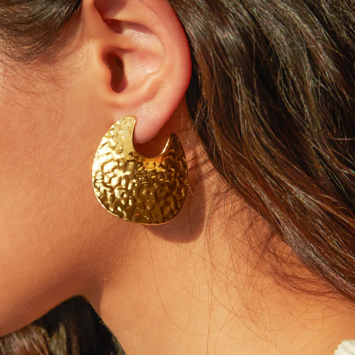

Women Stainless Steel Earrings 2024 Fashion Malleolar Groove Designer Earring European Brincos Girls Party Jewelry Charm Gifts