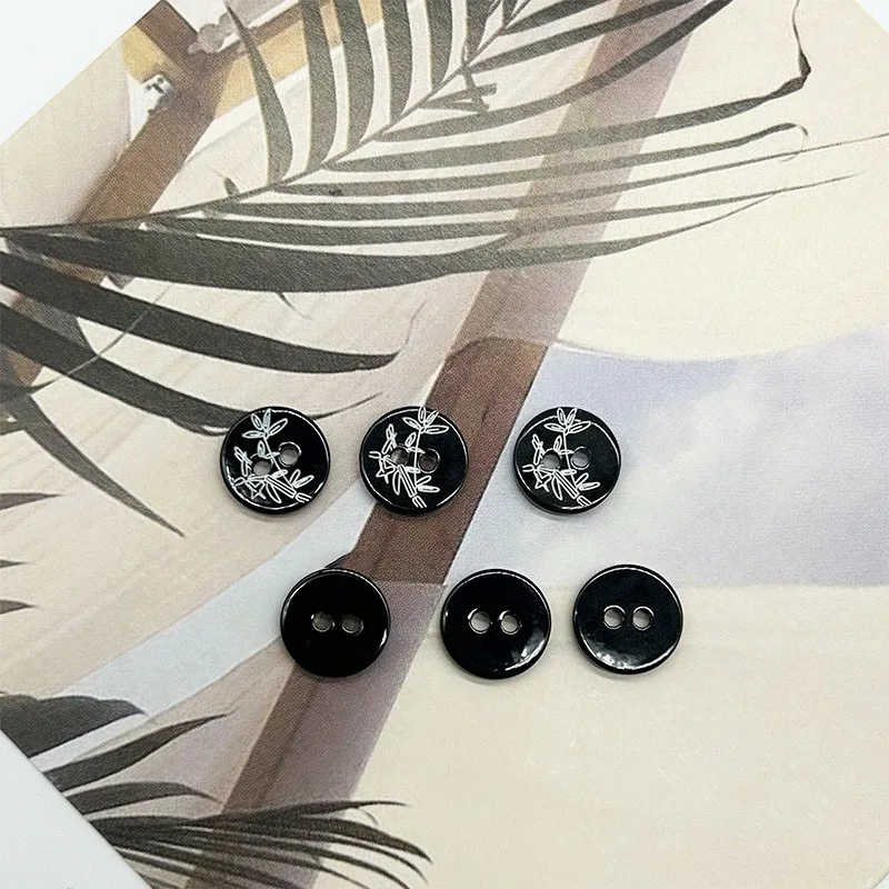 20개/묶음 11.5MM 두 구멍 블랙 바텀 대나무 버튼 레트로 개성 남성 여성 셔츠 가디건 버클