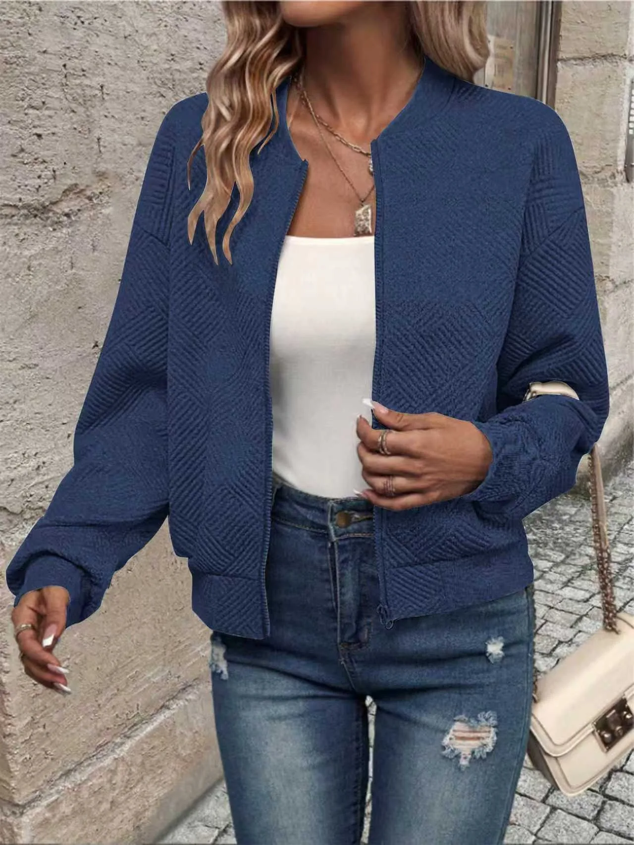 أزياء الملابس النسائية للتجارة الخارجية عبر الحدود وسترة نسائية غير رسمية على طراز سحاب من أوروبا وأمريكا وجنوب شرق آسيا